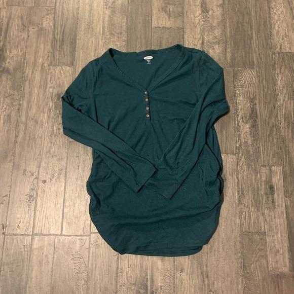 Maternity Rib Knit Henley - Picture 6 of 7